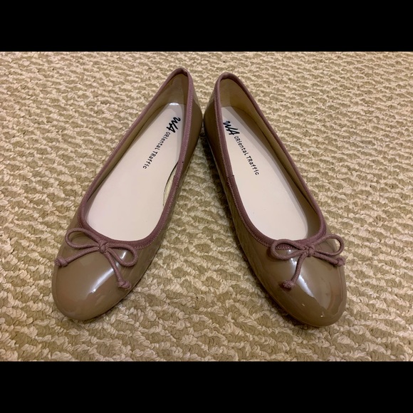Khaki butterfly ballet flats - Picture 6 of 16